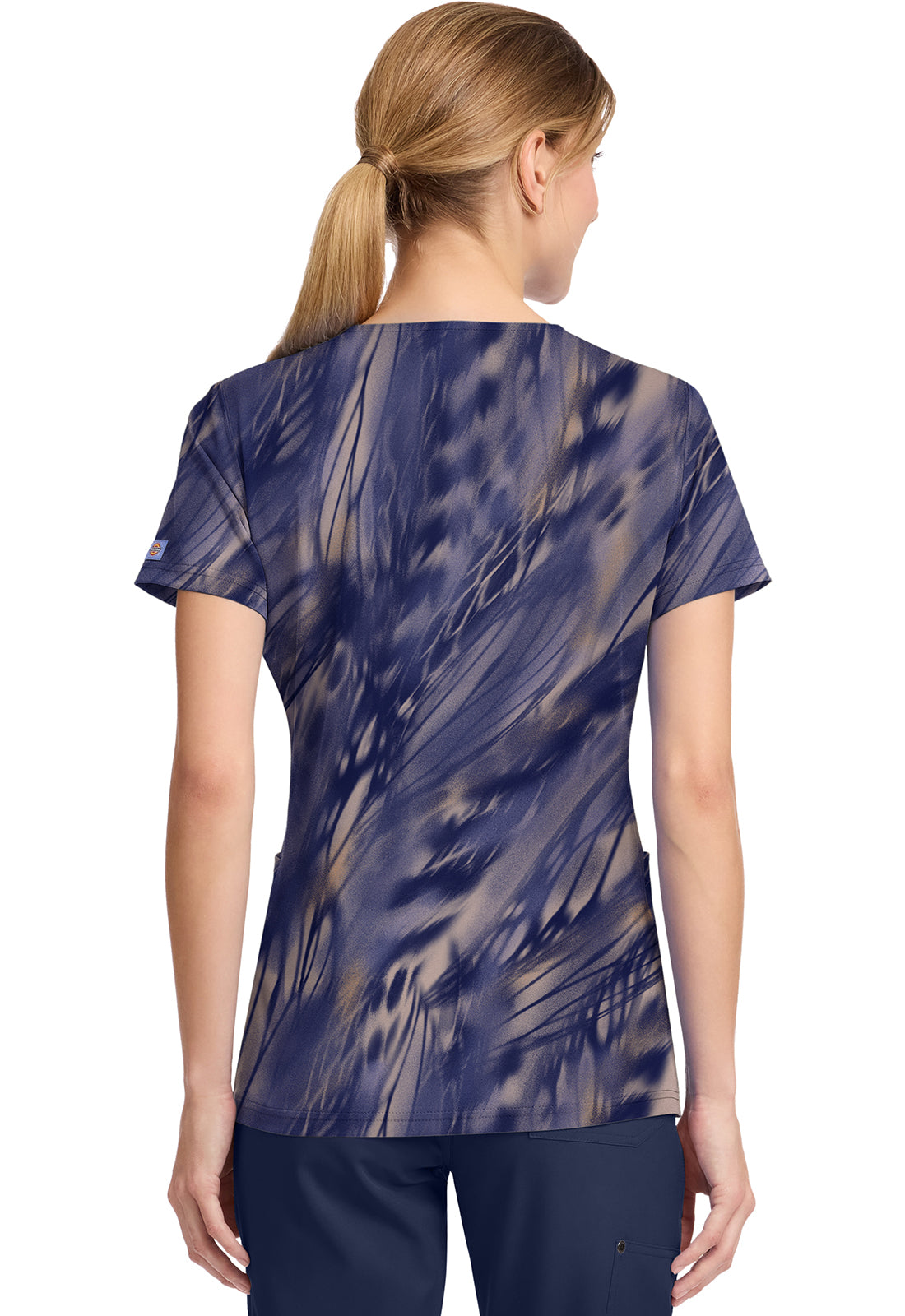 TOP DK667 WRFE - MyScrubs Uniformes Clínicos